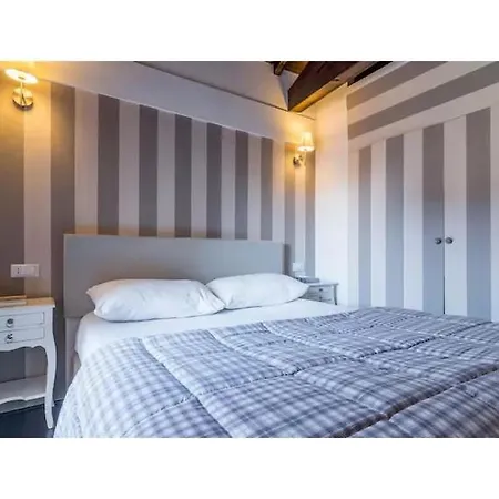 La Casa Sulle Mura דירה *